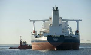 Szykuje się rekordowa nadpodaż. Oto co się dzieje z cenami ropy