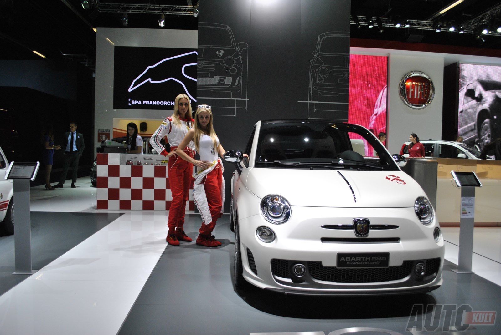 Hostessy Frankfurt Motor Show 2013 [galeria] 3