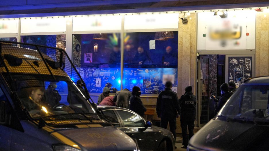 Warszawa. Interwencja policji w PiwPaw przy ulicy Parkingowej
