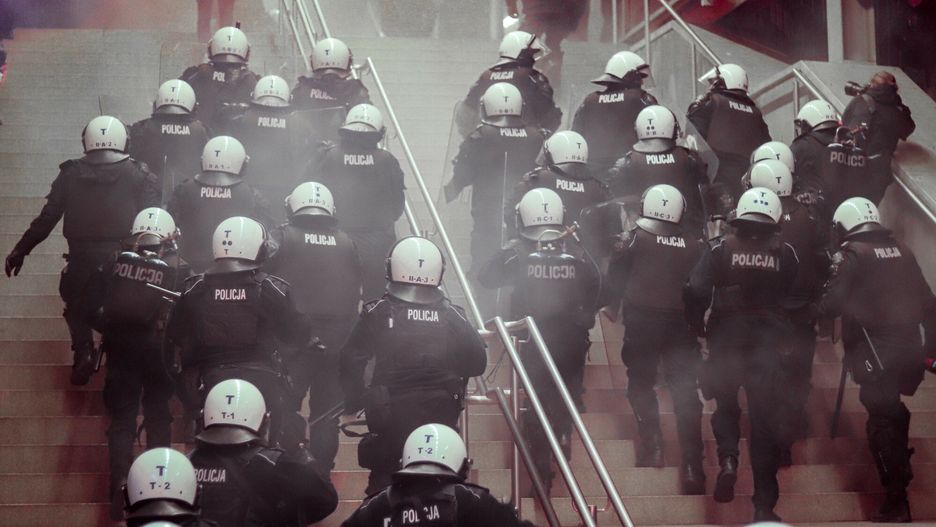Policja przeprasza dziennikarzy. "Sytuacje, które były niepotrzebne"