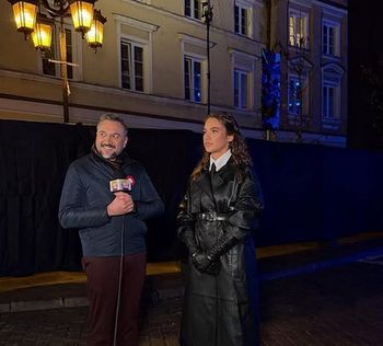 Skrytykowana za wykonanie pieśni patriotycznej na koncercie TVP. Uwagi także do stroju