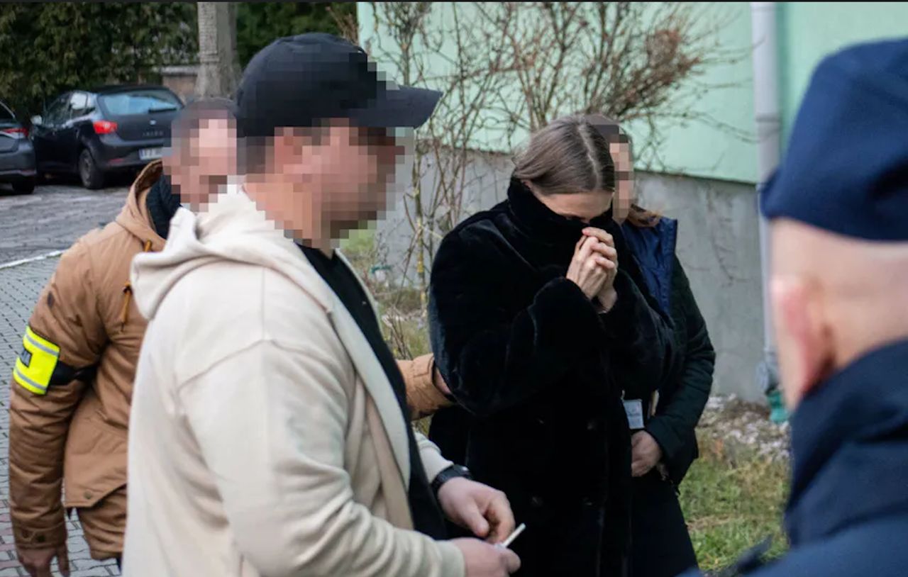 Karmili Helenkę tylko mlekiem i owocami. Jest akt oskarżenia
