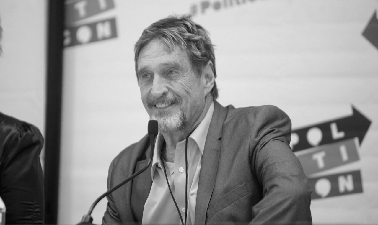 John McAfee - ekscentryk i twórca oprogramowania antywirusowego