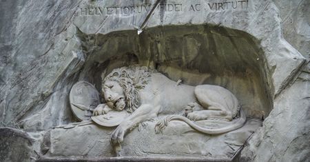 Lew Lucerny. "Najsmutniejszy kamień świata"