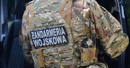 Była 4:30. Zauważyli ciało żołnierza. Tej nocy pełnił służbę
