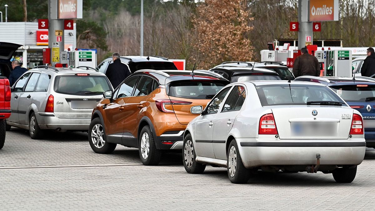 Polskie stacje benzynowe przeżywają oblężenie ze strony klientów zza granicy