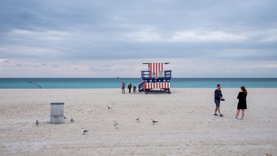 USA: Piorun poraził Polaka na plaży. Mężczyzna w stanie krytycznym