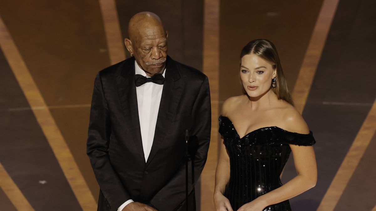 Lewa dłoń Morgana Freemana zwróciła uwagę widzów 