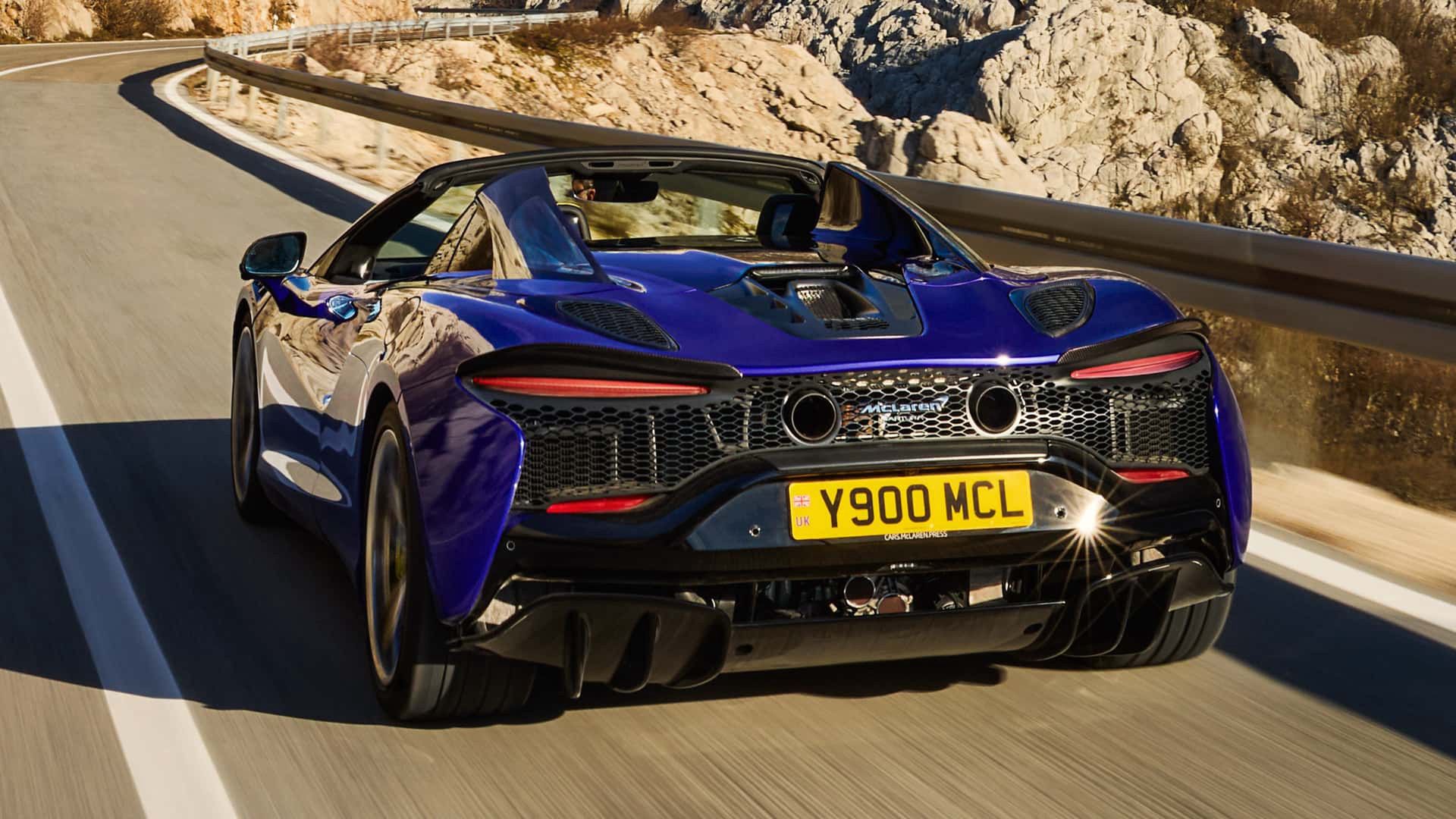 McLaren Artura Spider 