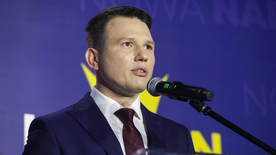 Sławomir Mentzen
Warszawa, 15.10.2022. Cz�onek ugrupowania S�awomir Mentzen uczestniczy w Centrum Konferencyjno-Szkoleniowym Fundacji Nowe Horyzonty w Warszawie, 15 bm. w kongresie partii KORWiN.  (az/dw) PAP/Albert Zawada
Albert Zawada
janusza korwin-mikkego, korwin, partia, partii, polityk polityka, polityka