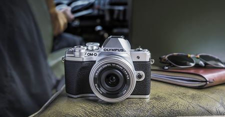 Trzecie wcielenie Olympus OM-D E-M10 Mark III - niewielki o dużych możliwościach