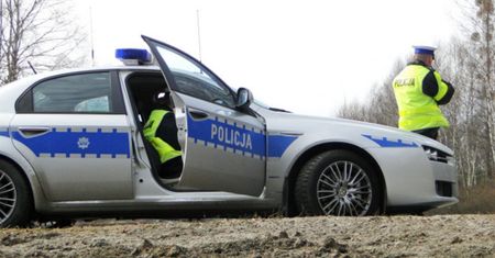 Zadrwił z decyzji sądu. Teraz nastolatkowi grozi więzienie