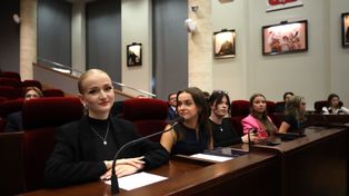 Podkarpackie: Młodzież zaczęła rządzić na Podkarpaciu. Pierwsza sesja Młodzieżowego Sejmiku Województwa