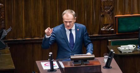 Tę zmianę wprowadzoną przez rząd Tuska popiera aż 77 proc. wyborców PiS i Konfederacji