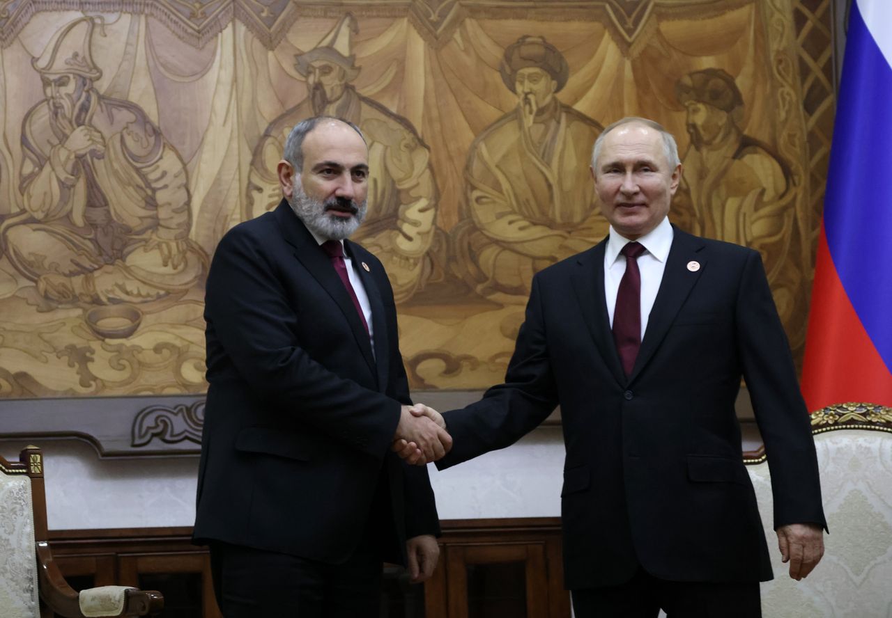 The spokeswoman for the Russian Ministry of Foreign Affairs, Maria Zacharova, commented on the statement of the Prime Minister of Armenia, Nikol Pashinyan, regarding the potential war with Azerbaijan.