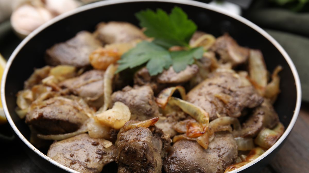 Najczęściej smażymy wątróbkę z cebulą i jabłkiem