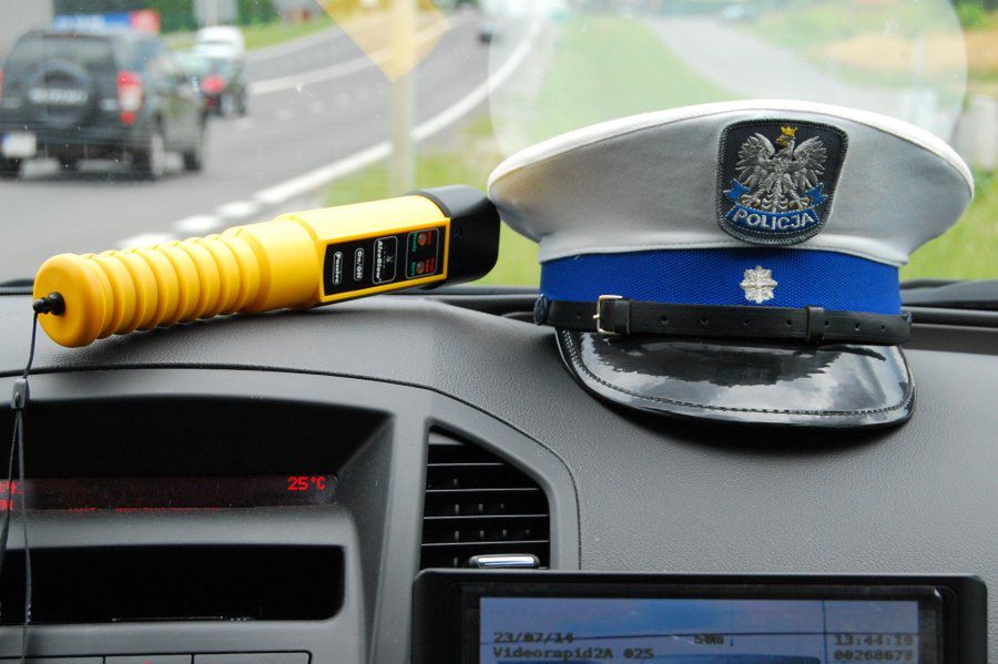 Pijany uciekał autostradą pod prąd. Wcześniej spowodował kolizję