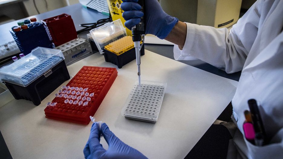 Koronawirus. RKI: Najczęściej zarażamy od członków rodziny