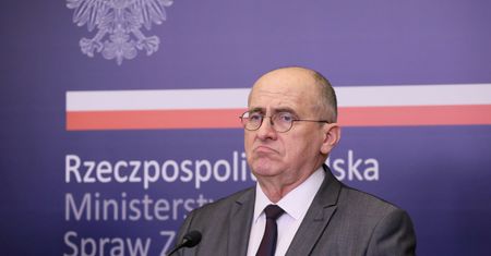 Szef MSZ karci marszałka Senatu. "Nie jest pan upoważniony".