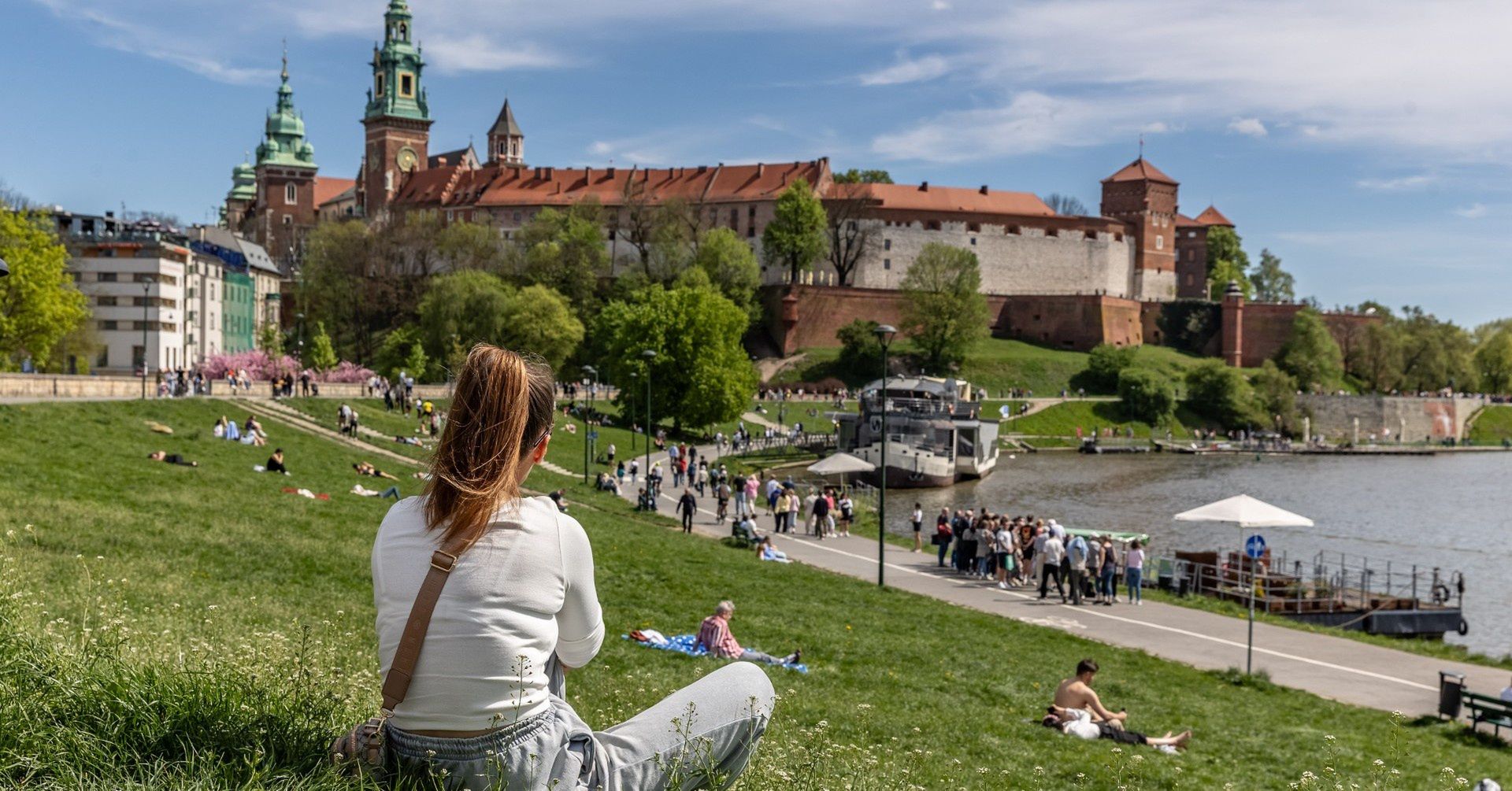 Lato w mieście bez nudy i przepychania się przez tłumy turystów? Mamy kilka podpowiedzi