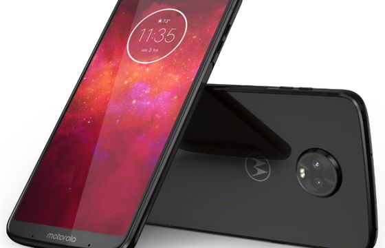 Smartfon Motorola Moto Z3 Play w przedsprzedaży w Polsce za 1999 zł (wideo)