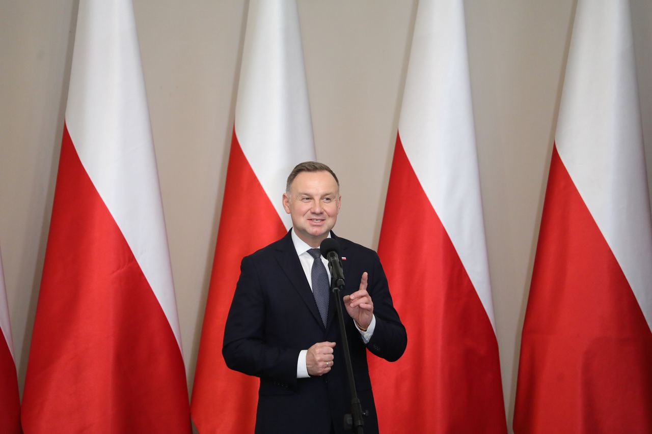 Andrzej Duda zabrał głos w sprawie środków z KPO. Prezydent uważa, że zostały spełnione wszystkie warunki