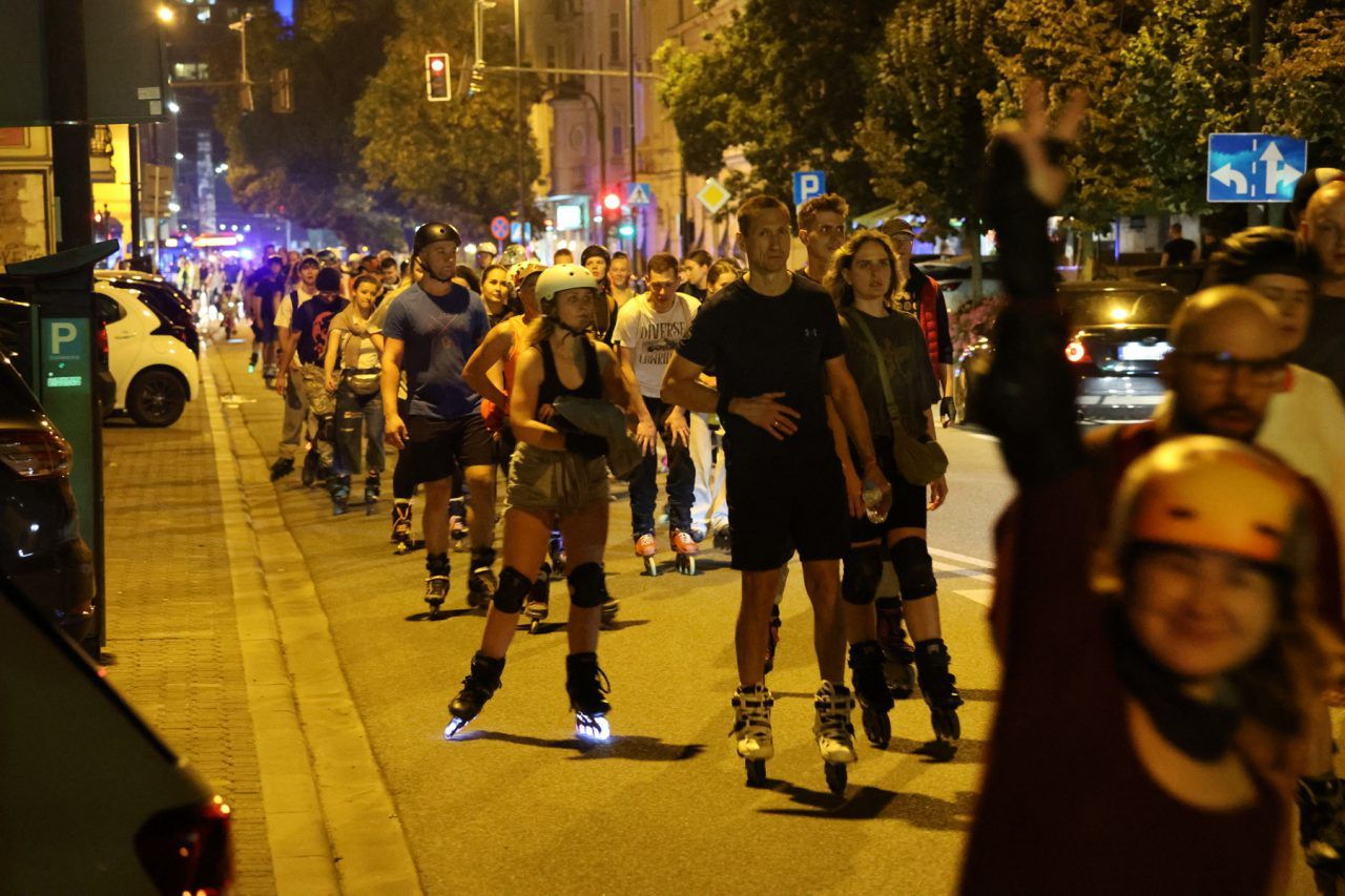 Lublin: Ulicami miasta przejechał kolejny Nightskating