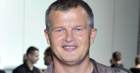 Skradł serca widzów i odszedł z telewizji. Tak Ireneusz Bieleninik wygląda dzisiaj. Wpadł na bal (ZDJĘCIA)