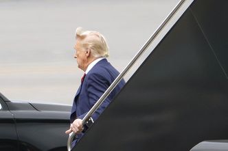 Donald Trump stawił się przed sądem. Usłyszy zarzuty