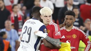 Manchester United straci ogromne pieniądze przez brak gry w Lidze Mistrzów. Czerwone Diabły nawarzyły sobie piwa