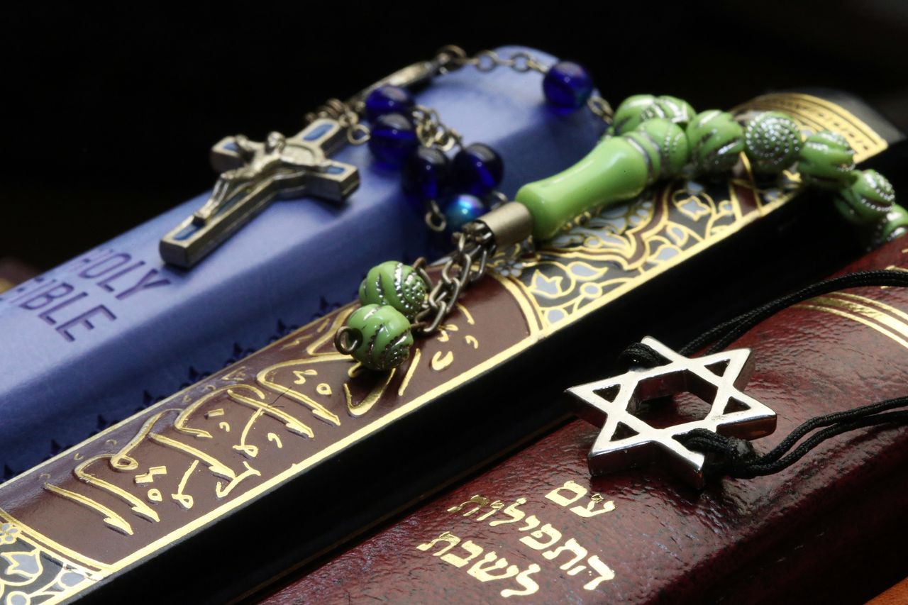 Co wiesz o religiach? W tej krzyżówce łatwo nie będzie