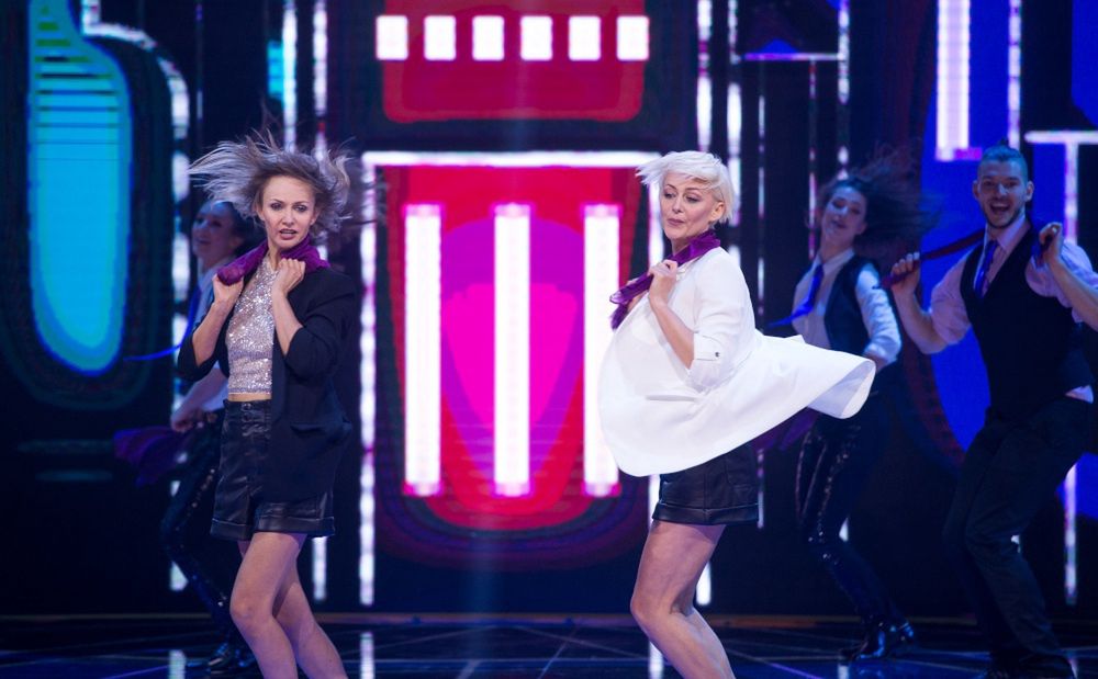 Dance Dance Dance