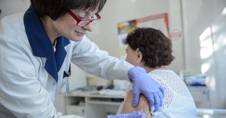 Warszawa sfinansuje szczepienia przeciwko grypie i HPV