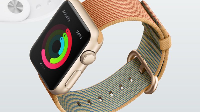 Apple Watch w niższej cenie i z nowymi paskami 1