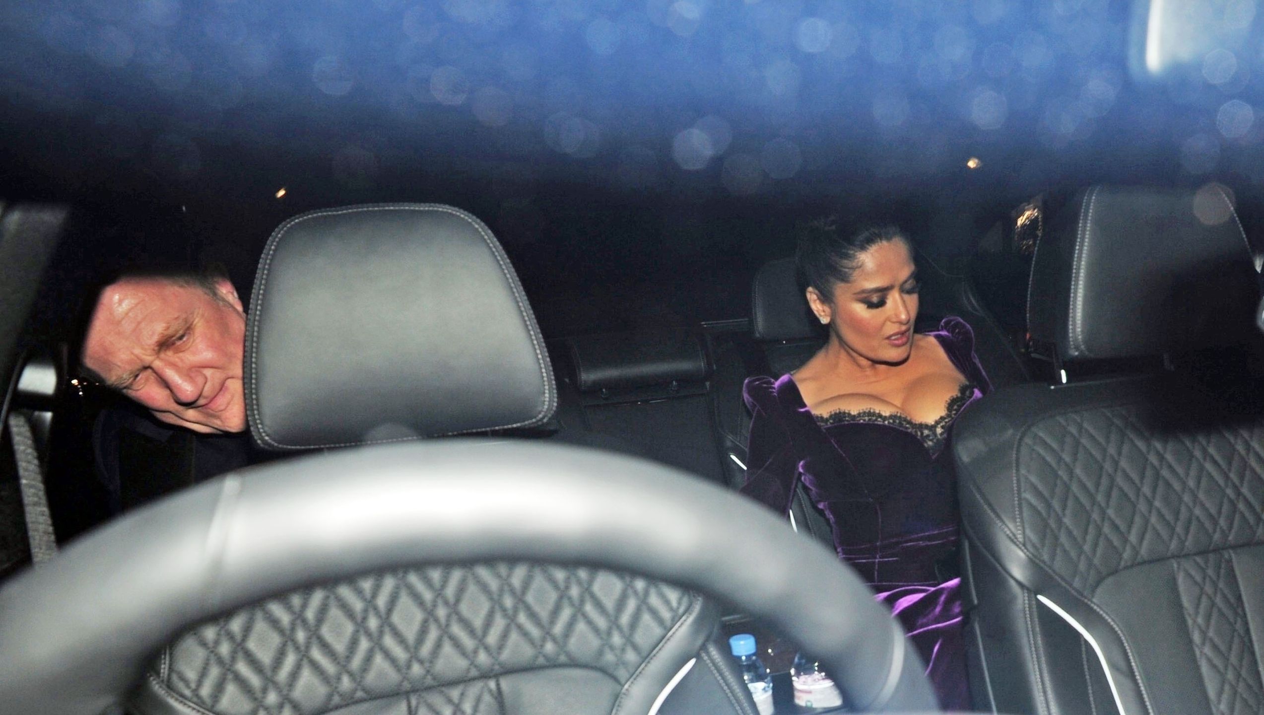Salma Hayek z mężem po gali BAFTA