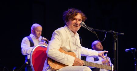 Łotwa: Goran Bregović na czarnej liście. W tle wojna w Ukrainie