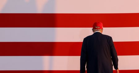 Trump zwiększa presję celną na partnerów handlowych, rynek reaguje