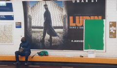 W Paryżu serial "Lupin" Netfliksa reklamuje sam główny bohater