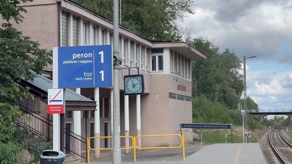 Dworzec PKP w Dąbrowie Białostockiej
