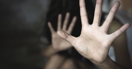 Psycholog: przemoc w rodzinie dotyka wszystkich i nie jest zależna od płci