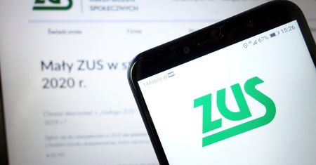 ZUS przelał ponad 240 mln zł na konta Polaków. Sprawdź, czy dostałeś pieniądze