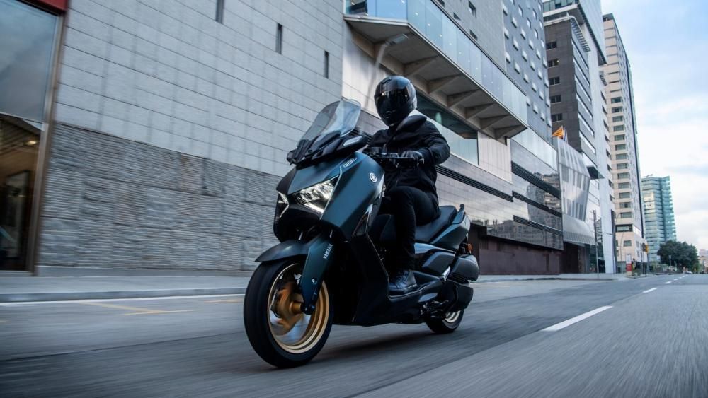 Yamaha Xmax 300 w odświeżonym wydaniu. Duże zmiany, choć silnik ...