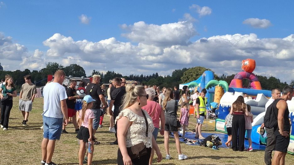Piknik nad zalewem Zadębie kusił wieloma atrakcjami