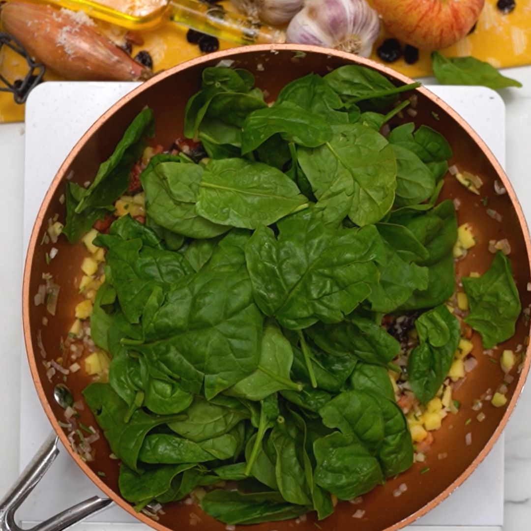 There also has to be fresh spinach on the pan.