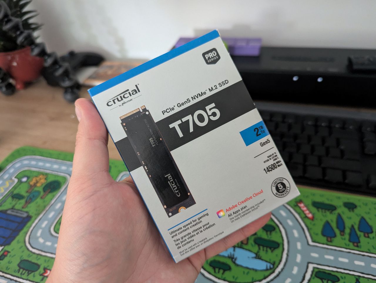Dysk SSD z prędkością wyprzedzającą przyszłość. Crucial T705 [Recenzja]