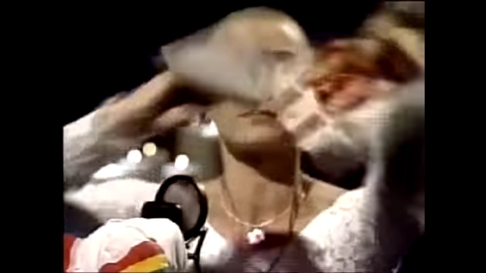 Sinead O'Connor w 1992 roku