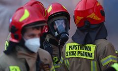 Pożar w Szczecinie. W ogniu stanął zakład recyklingu opon
