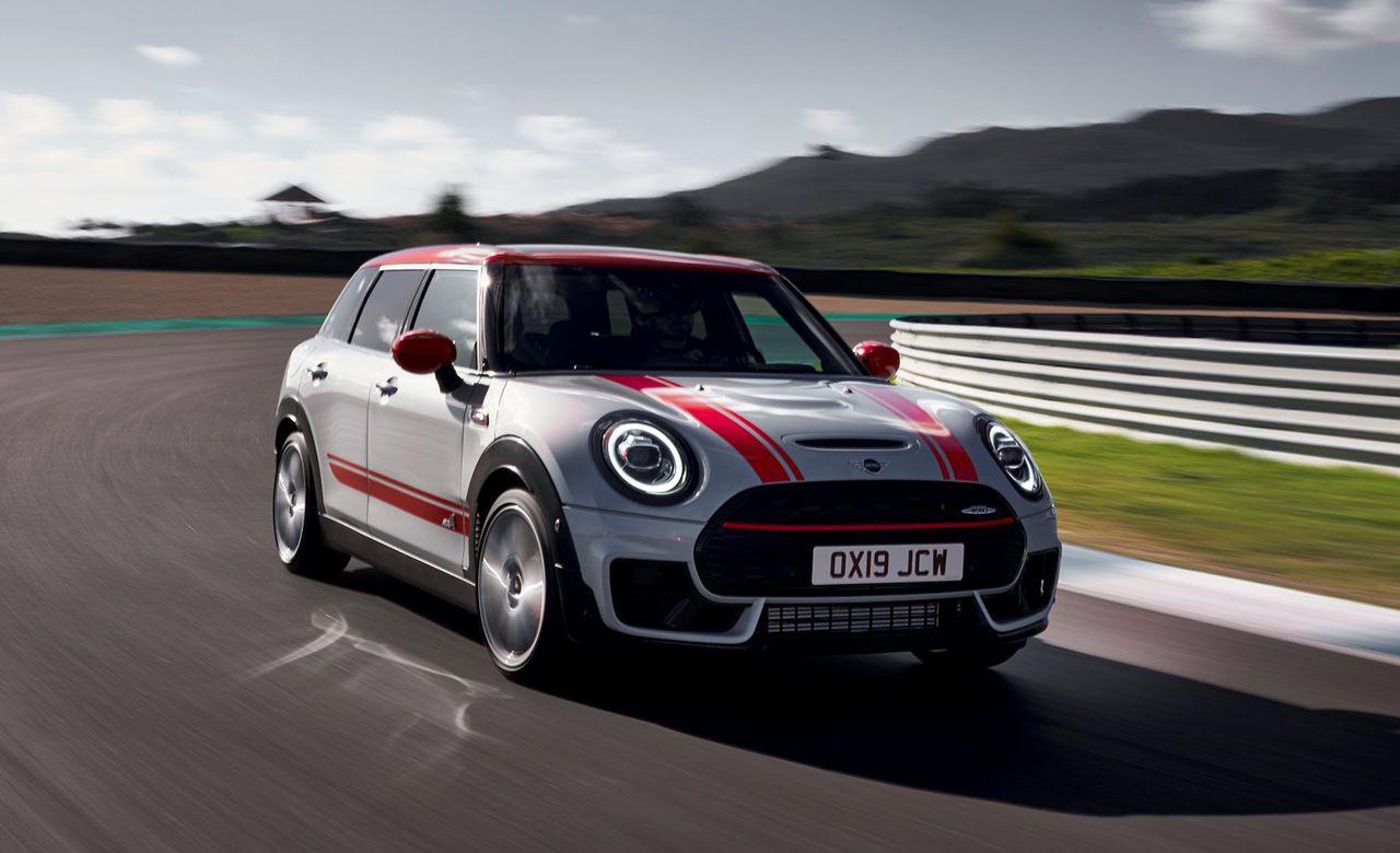 Sportowe auto na cztery sposoby. Rodzina Mini John Cooper Works