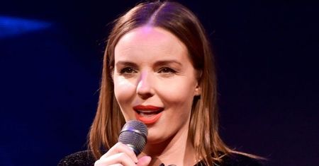 Agnieszka Włodarczyk z Milanem na rękach wystawia pośladki do zdjęcia (FOTO)