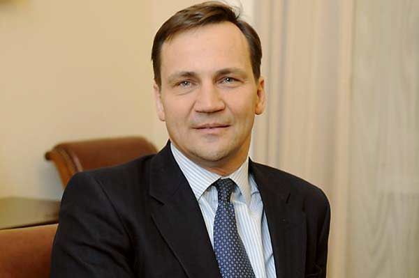 Radosław Sikorski: my też inwigilujemy